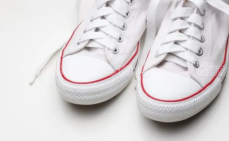 球速体育app下载官方字节跳动夏季运动鞋袜：保持你的双脚凉爽舒适的终极指南