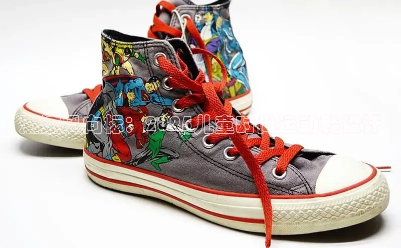 球速体育app下载官方普信公司潮流风向标：2025儿童时尚运动鞋设计